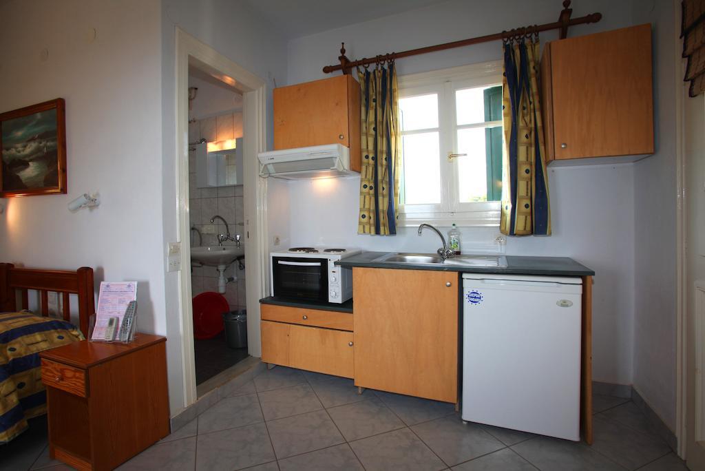 Alexandros Rooms & Studios Skopelos Town Phòng bức ảnh