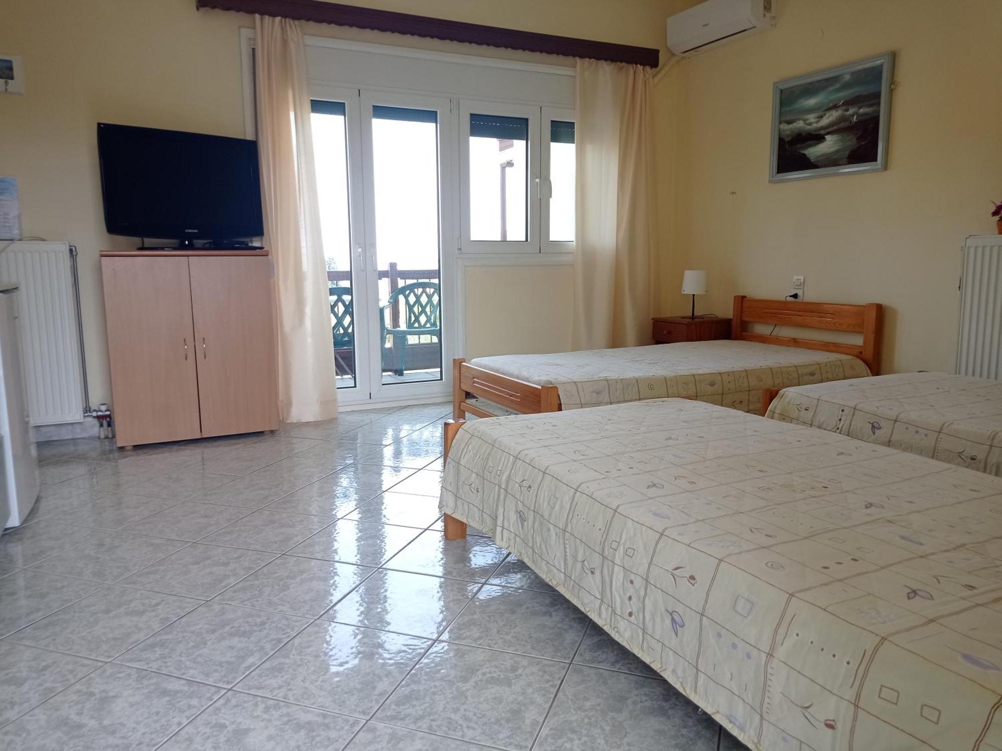 Alexandros Rooms & Studios Skopelos Town Ngoại thất bức ảnh