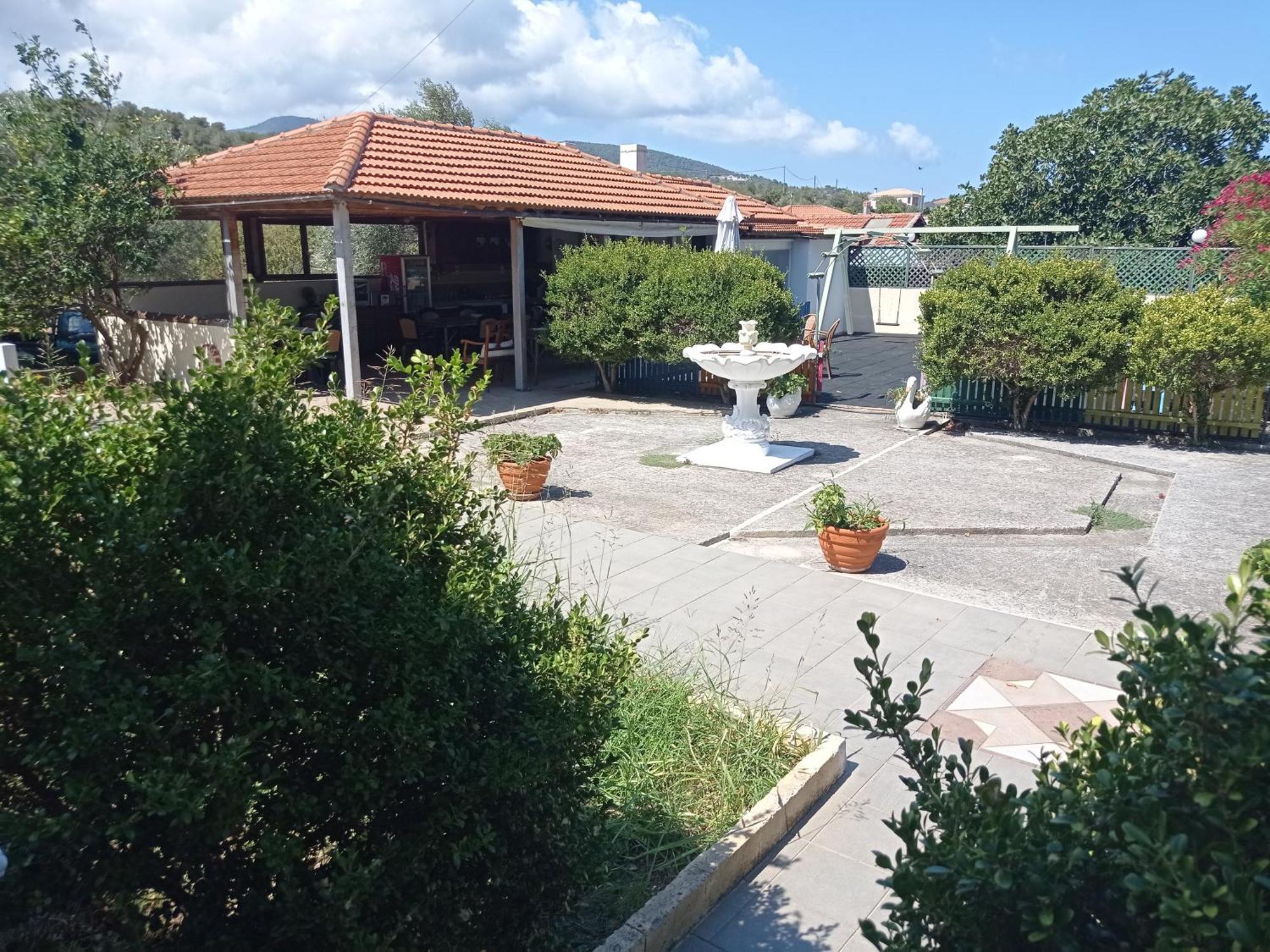 Alexandros Rooms & Studios Skopelos Town Ngoại thất bức ảnh